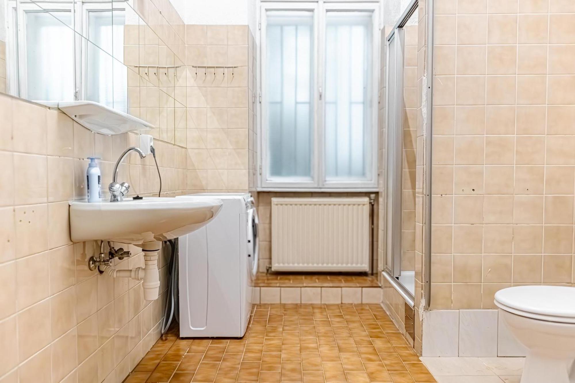 Chic Apartment - Very Central And Well Connected Bécs Kültér fotó