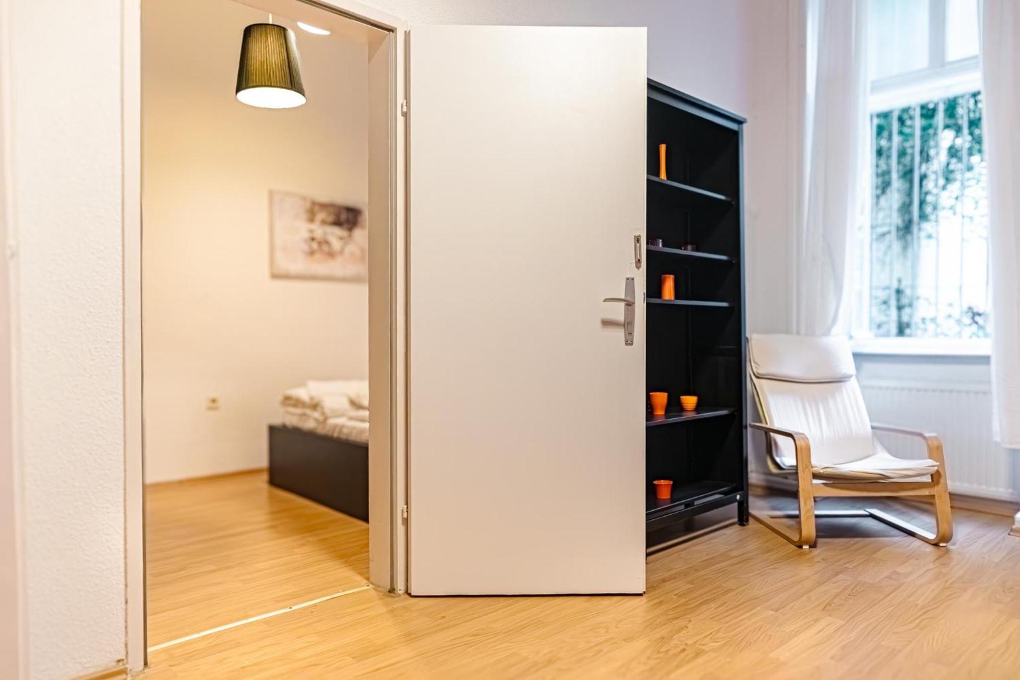 Chic Apartment - Very Central And Well Connected Bécs Kültér fotó
